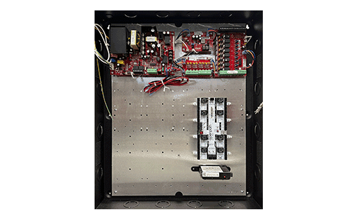 12/24V Large 8-Door Smart Hub